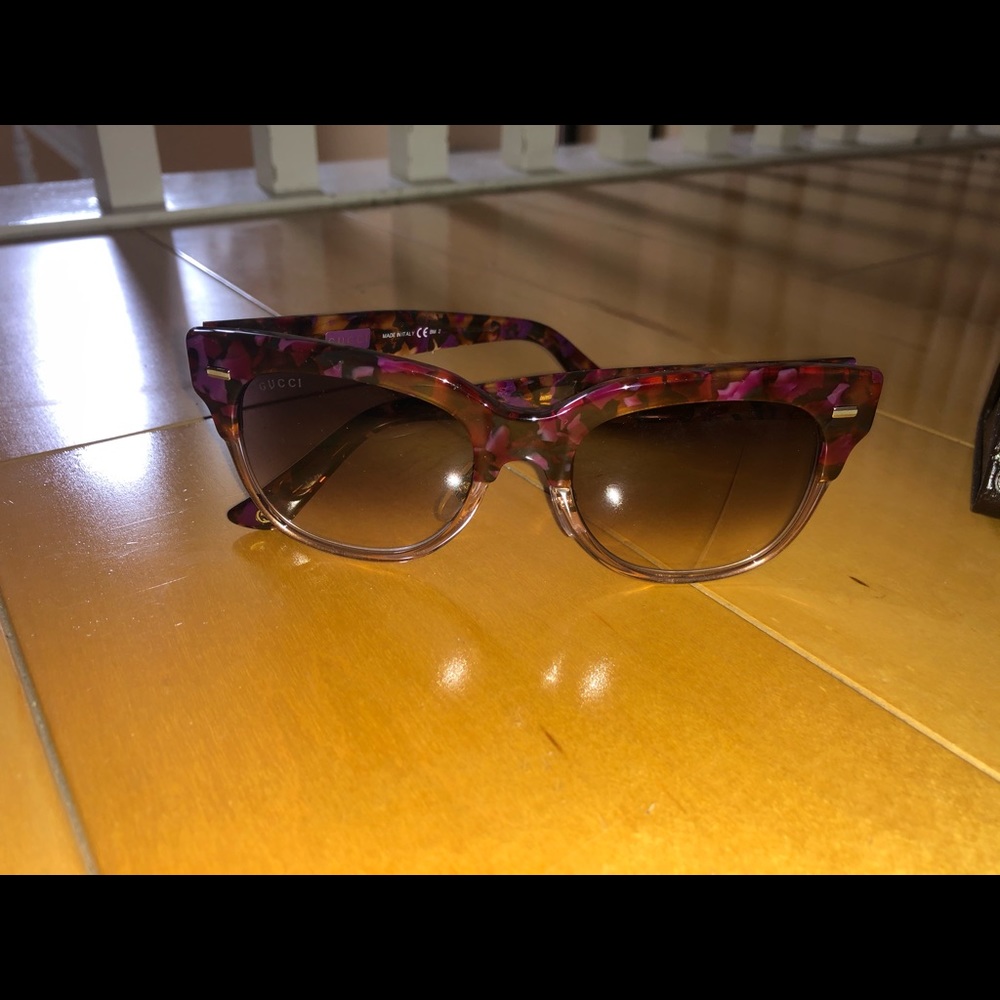 Gucci sunglasses
